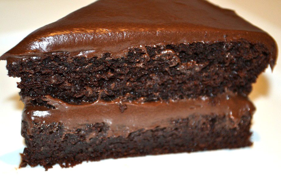 chocolate-and-kidney-bean-cake.jpg