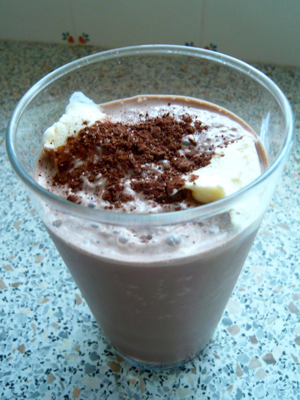 Thick Chocolate Milkshake Recipe - Chocablog