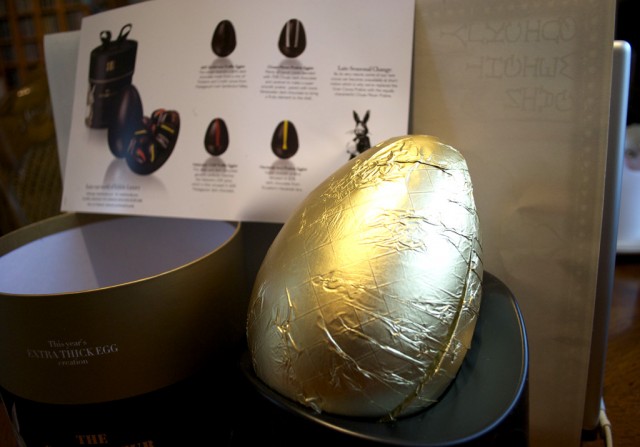 Hotel Chocolat 'The Connoisseur' Extra Thick Easter Egg