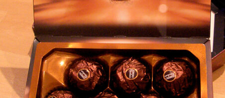 Ferrero Rondnoir Chocolate